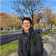 Profesor de programación enfocado en el trabajo practico para chicos y grandes